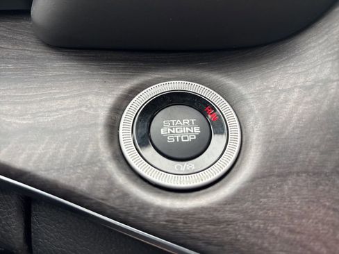 Used 2021 Jeep Grand Cherokee L Overland w/ Advanced Protech Group III image 29