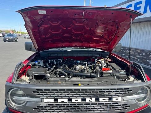 Used 2025 Ford Bronco Badlands AWD/4WD image 23