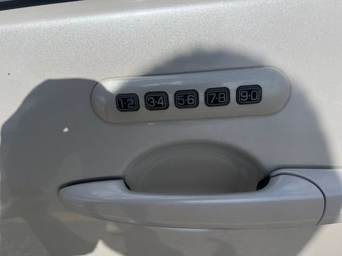 Used 2012 Ford Fusion SEL FWD image 17