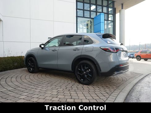 Used 2025 Honda HR-V Sport image 19