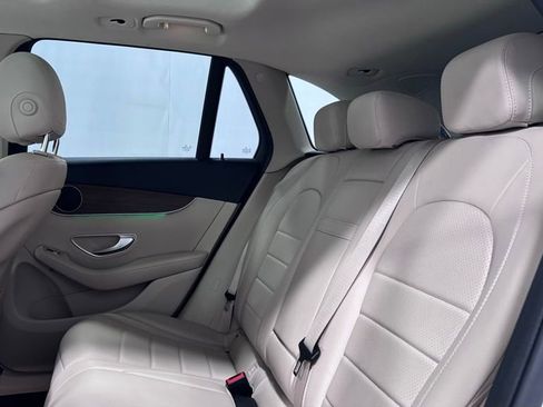 Certified 2022 Mercedes-Benz GLC 300 4MATIC image 22