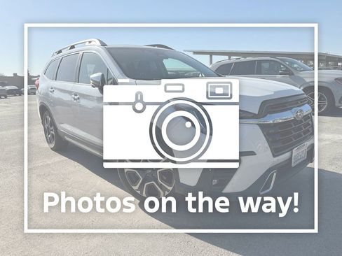 Used 2023 Subaru Ascent Touring AWD/4WD image 1