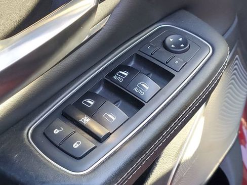 Used 2019 RAM 1500 Limited AWD/4WD image 11