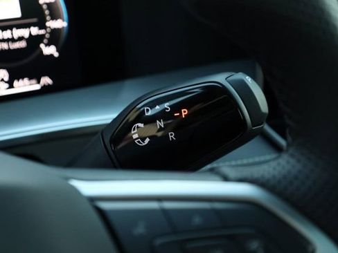 New 2026 Volkswagen Tiguan SE R-Line image 16