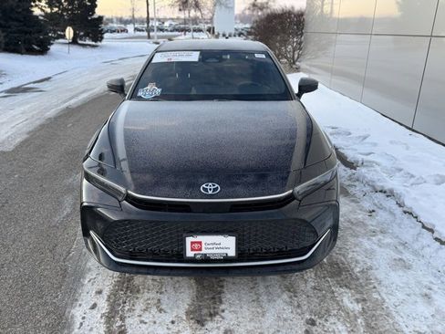 Certified 2023 Toyota Crown XLE w/ Carpet Mat Package (TMS) image 35