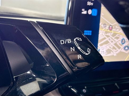 Certified 2023 Volkswagen ID.4 Pro S image 19