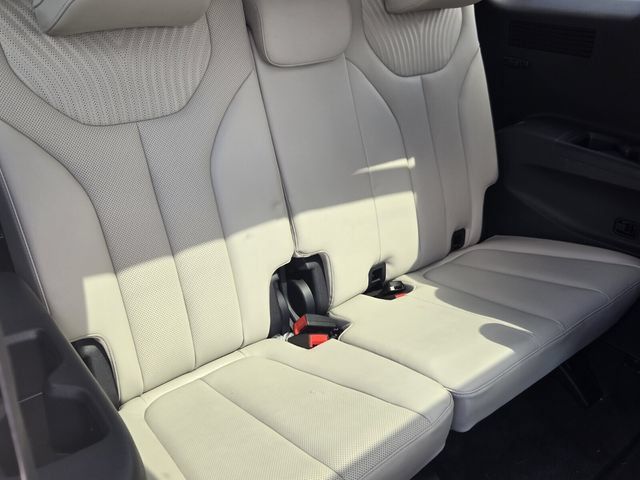 Used 2024 Hyundai Palisade Calligraphy AWD/4WD image 18