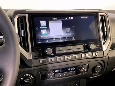 New 2025 Nissan Frontier SV w/ SV Convenience Package image 11