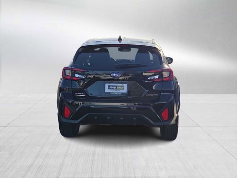 Used 2024 Subaru Crosstrek 2.0i image 7