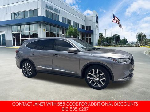 Used 2023 Acura MDX FWD w/ Technology Package image 3