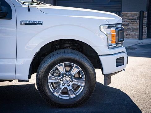 Used 2019 Ford F150 XLT w/ Equipment Group 301A Mid image 5