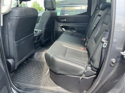 Used 2022 Toyota Tundra Limited AWD/4WD image 7