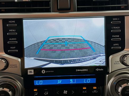 Used 2021 Toyota 4Runner Limited image 22