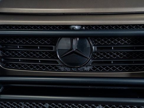 Used 2022 Mercedes-Benz G 550 w/ Exclusive Interior Package image 16