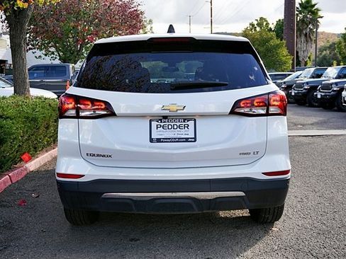Used 2024 Chevrolet Equinox LT image 10