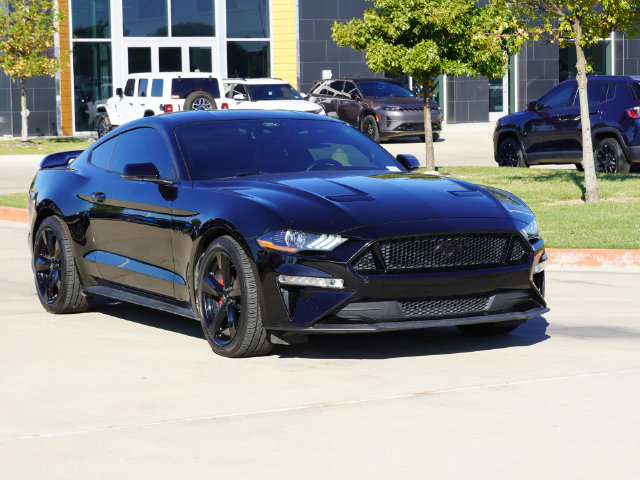 Used 2022 Ford Mustang GT Premium w/ Equipment Group 401A RWD image 8