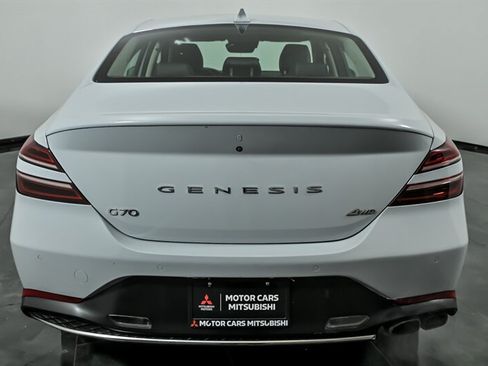 Used 2022 Genesis G70 2.0T w/ Prestige Package AWD/4WD image 8