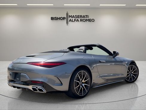 Used 2022 Mercedes-Benz SL 63 AMG 4MATIC image 5