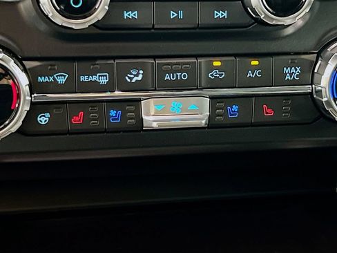 New 2026 Ford F350 Platinum AWD/4WD image 24