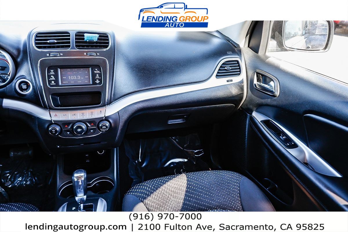 Used 2018 Dodge Journey SE FWD image 15