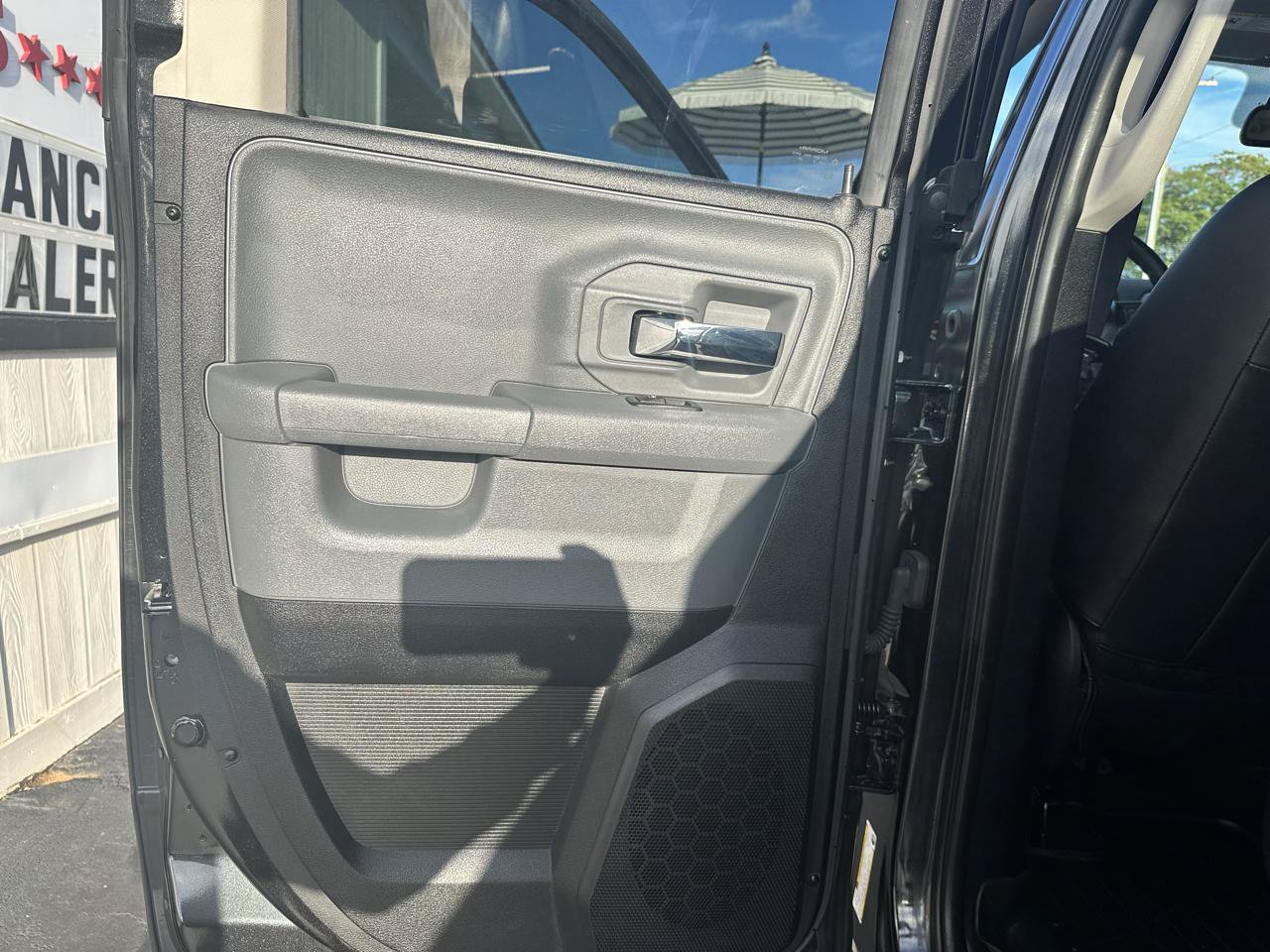 Used 2016 RAM 1500 Big Horn AWD/4WD image 19