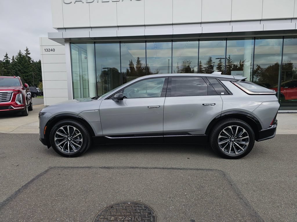 New 2027 Cadillac Lyriq Sport AWD/4WD image 4
