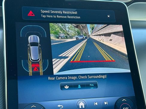 Certified 2024 Mercedes-Benz GLC 300 image 25