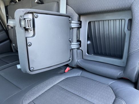 Used 2019 Chevrolet Silverado 1500 RST AWD/4WD image 18