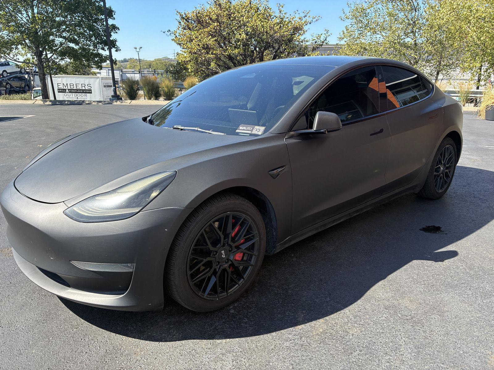 Used 2022 Tesla Model 3 Long Range AWD/4WD image 3