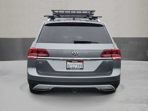 Used 2018 Volkswagen Atlas SE FWD image 4