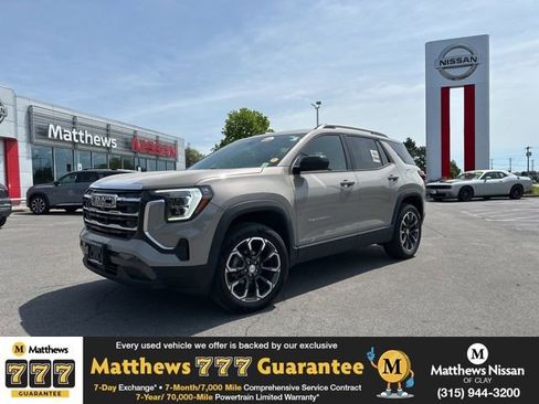 Used 2025 GMC Terrain Elevation w/ Elevation Premium Package AWD/4WD image 1