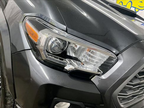 Certified 2023 Toyota Tacoma TRD Sport image 30