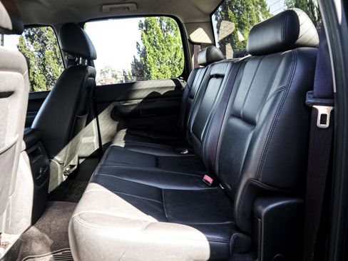 Used 2010 GMC Sierra 1500 SLE w/ Power Pack Plus image 8