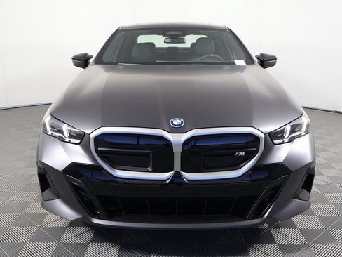 Used 2025 BMW i5 M60 AWD/4WD image 2