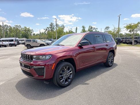 New 2026 Jeep Grand Cherokee L Limited AWD/4WD image 6
