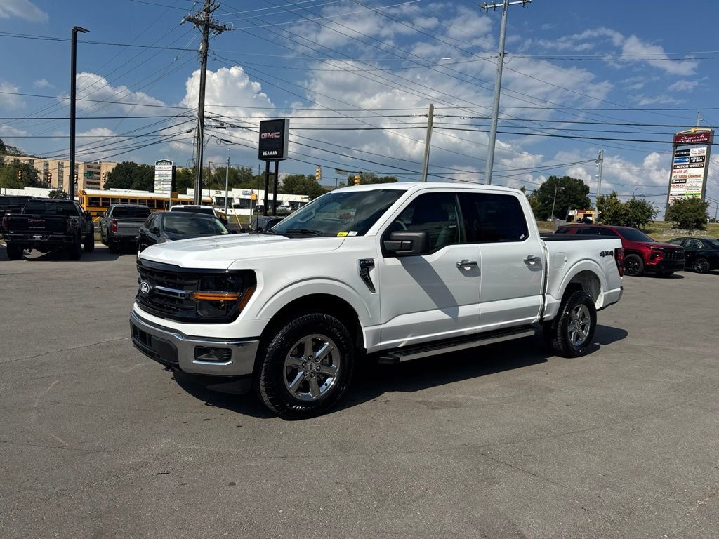 Used 2025 Ford F150 XLT w/ Equipment Group 301A Standard AWD/4WD image 3