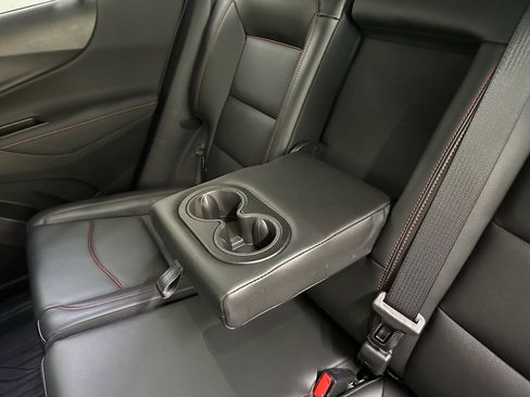 Certified 2022 Chevrolet Equinox RS w/ RS Leather Package image 32