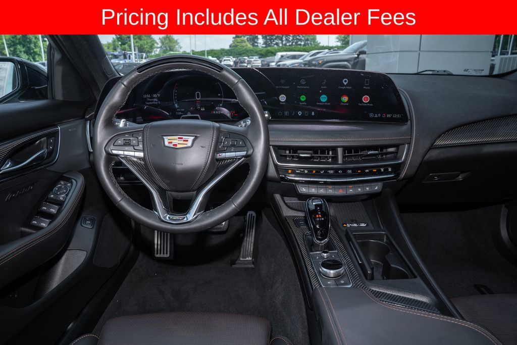Used 2026 Cadillac CT5 V w/ Technology Package RWD image 9