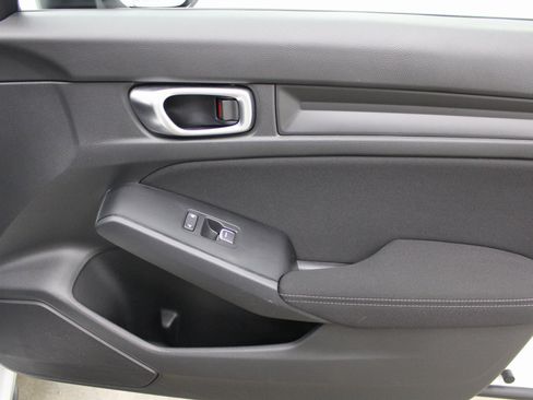 Used 2024 Honda Civic Sport image 26