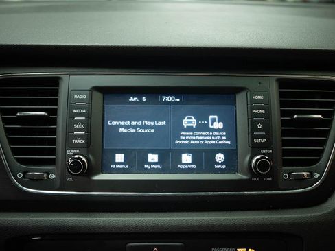 Used 2020 Kia Sedona LX FWD image 20