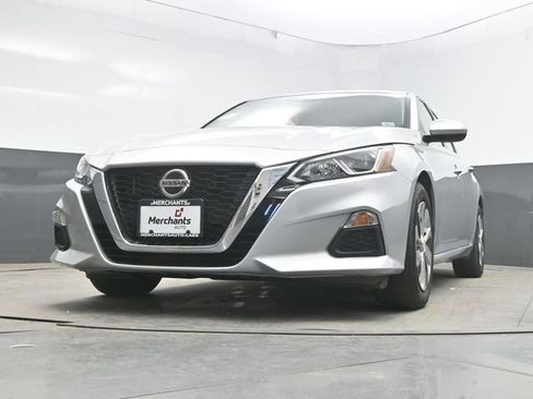 Used 2021 Nissan Altima 2.5 S FWD image 34