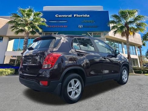 Used 2021 Chevrolet Trax LS w/ LPO, Protection Package AWD/4WD image 5