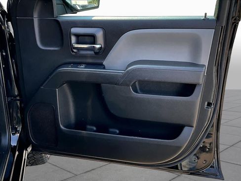 Used 2018 Chevrolet Silverado 1500 Custom w/ Trailering Package AWD/4WD image 22