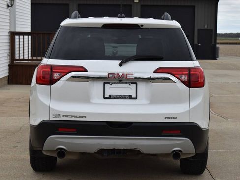 Used 2019 GMC Acadia SLE AWD/4WD image 4
