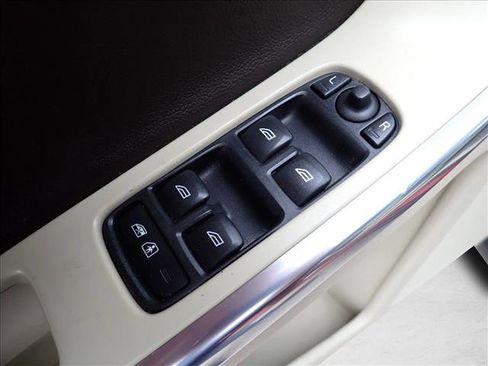 Used 2013 Volvo XC60 T6 image 15