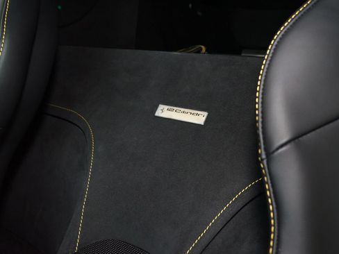 Used 2025 Ferrari 12Cilindri RWD image 35