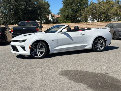 Used 2016 Chevrolet Camaro SS RWD image 1