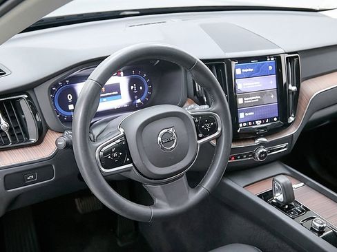 Certified 2024 Volvo XC60 B5 Plus w/ Protection Package Premier image 13