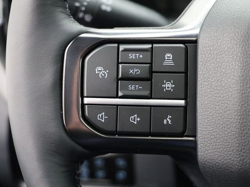 New 2026 Ford F450 Platinum w/ FX4 Off-Road Package image 31