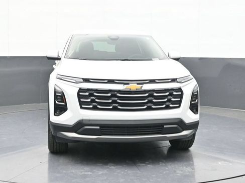 New 2026 Chevrolet Equinox LT w/ Safety and Technology Package FWD image 16